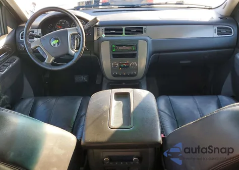 2010 Chevrolet Avalanche Lt z USA, uszkodzony, nr VIN 3GNVKFE08AG258248